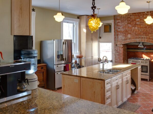 Explore the Inn, Shakespeare Chateau Inn Bed &amp; Breakfast